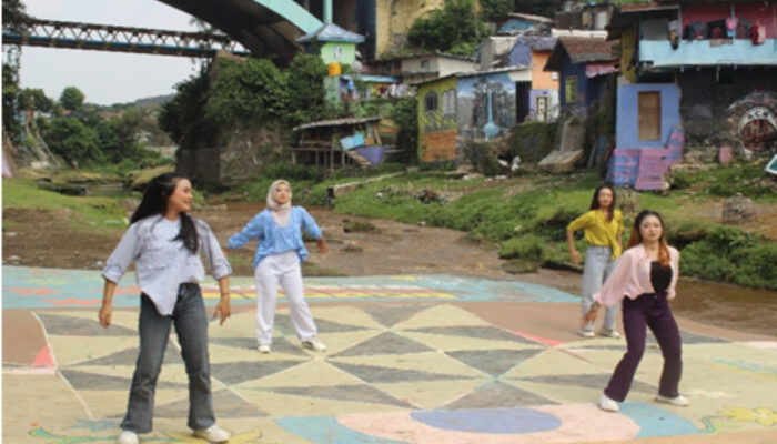 Gemilang Urban Dance Di Kampung Warna – Warni: Merayakan Budaya Dengan Keceriaan