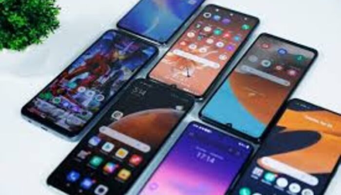 Handphone Indonesia,  Berikut 5  Merk Ponsel  Buatan  Lokal Tidak Kalah Merk China